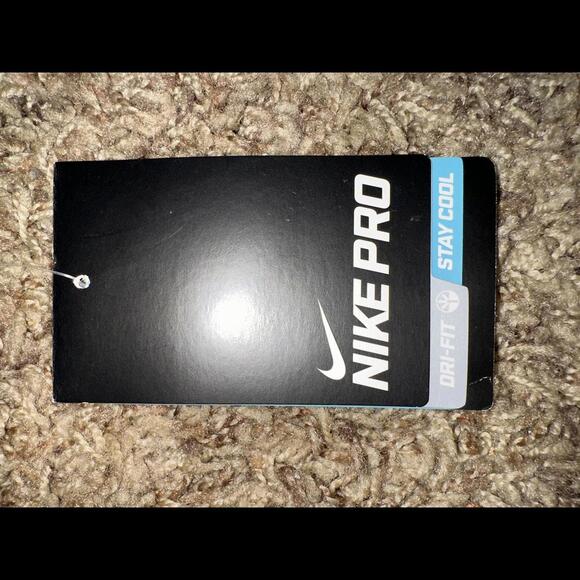 Nike Women's Dri-Fit Pro 3 Big Dot Training Shorts - Picture 9 of 13